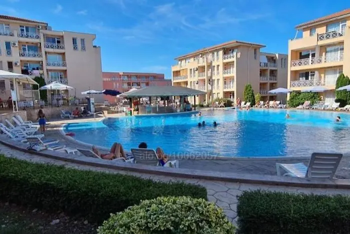 съни дей ,слънчев бряг Apartamento Burgas